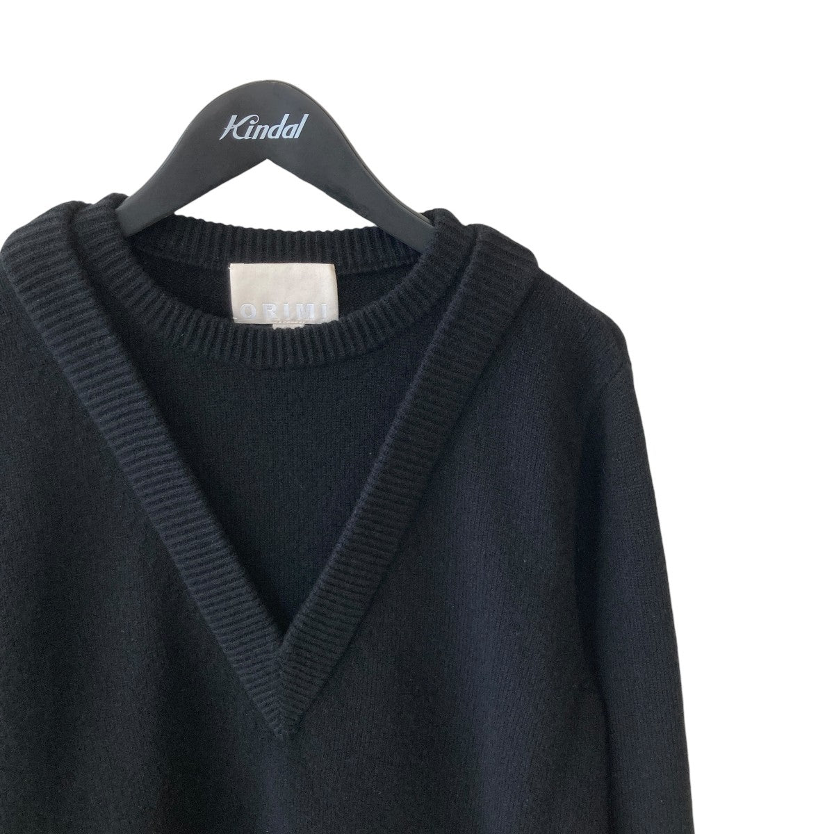 25AWDOUBLE V-SWEATERニットA25502