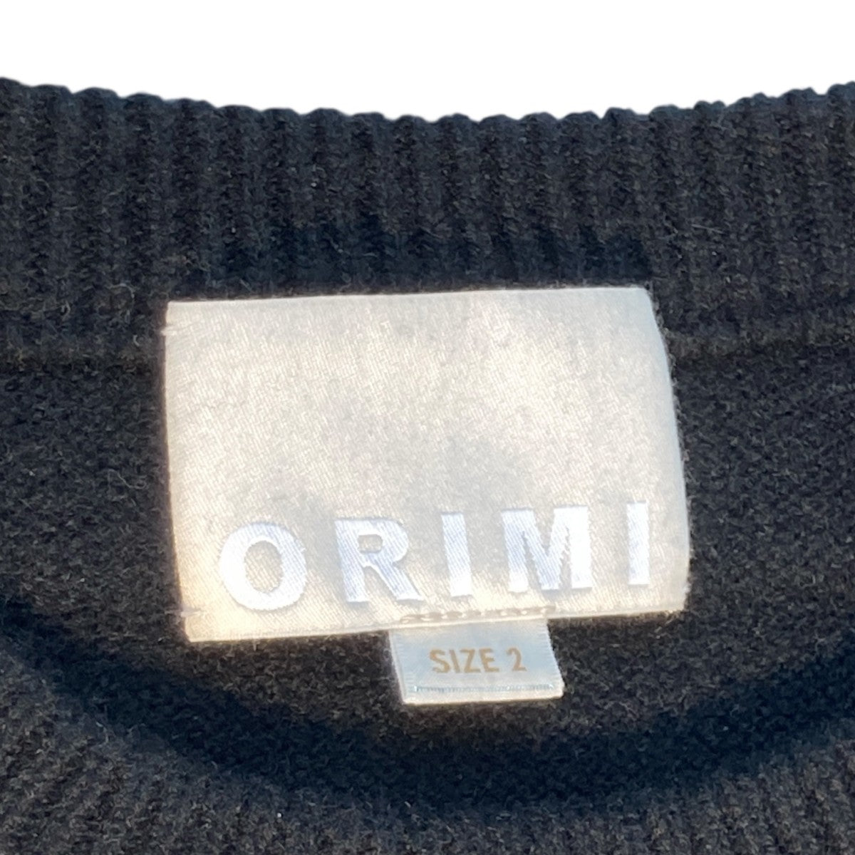 25AWDOUBLE V-SWEATERニットA25502