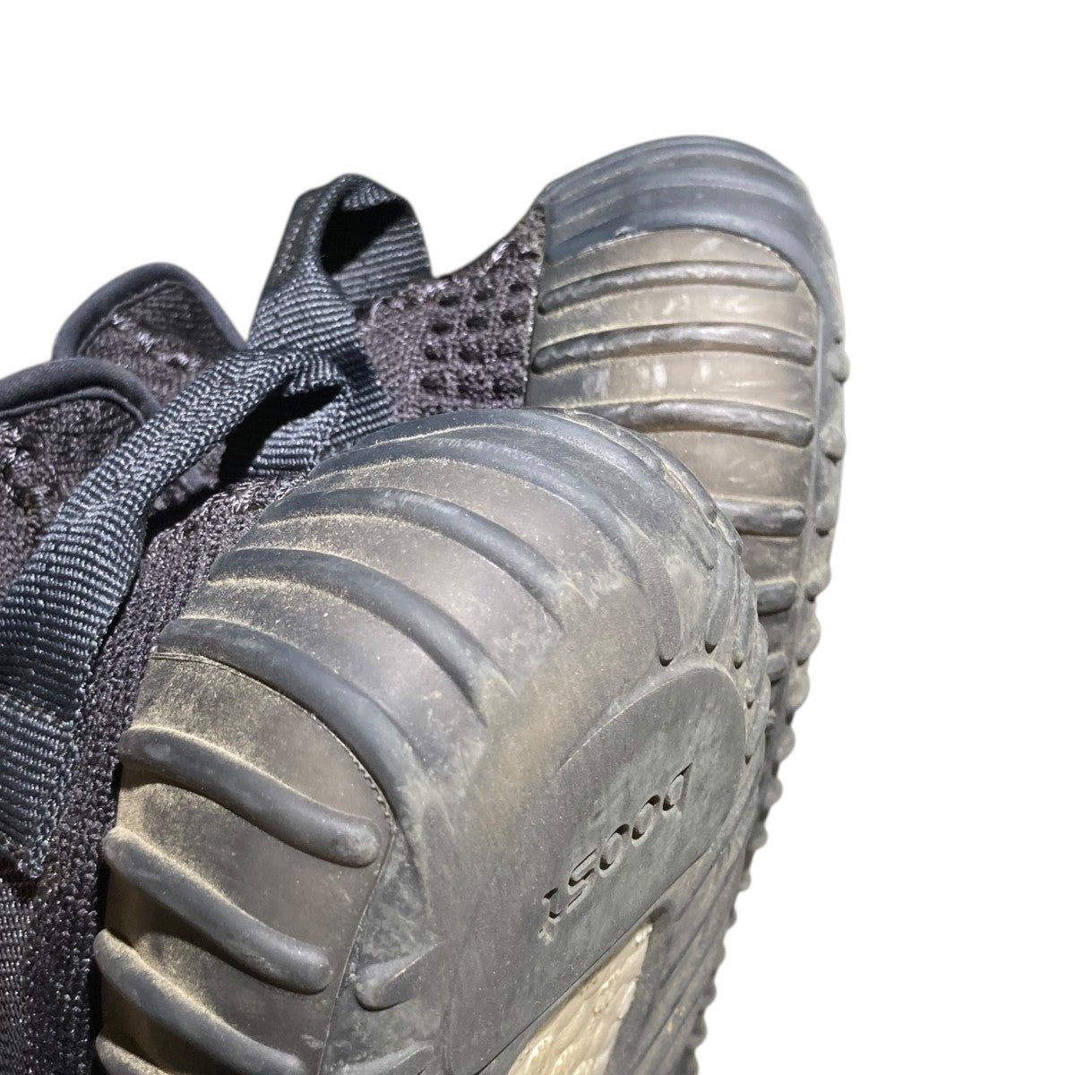 Boost 350V2 OnyxローカットスニーカーHQ4540