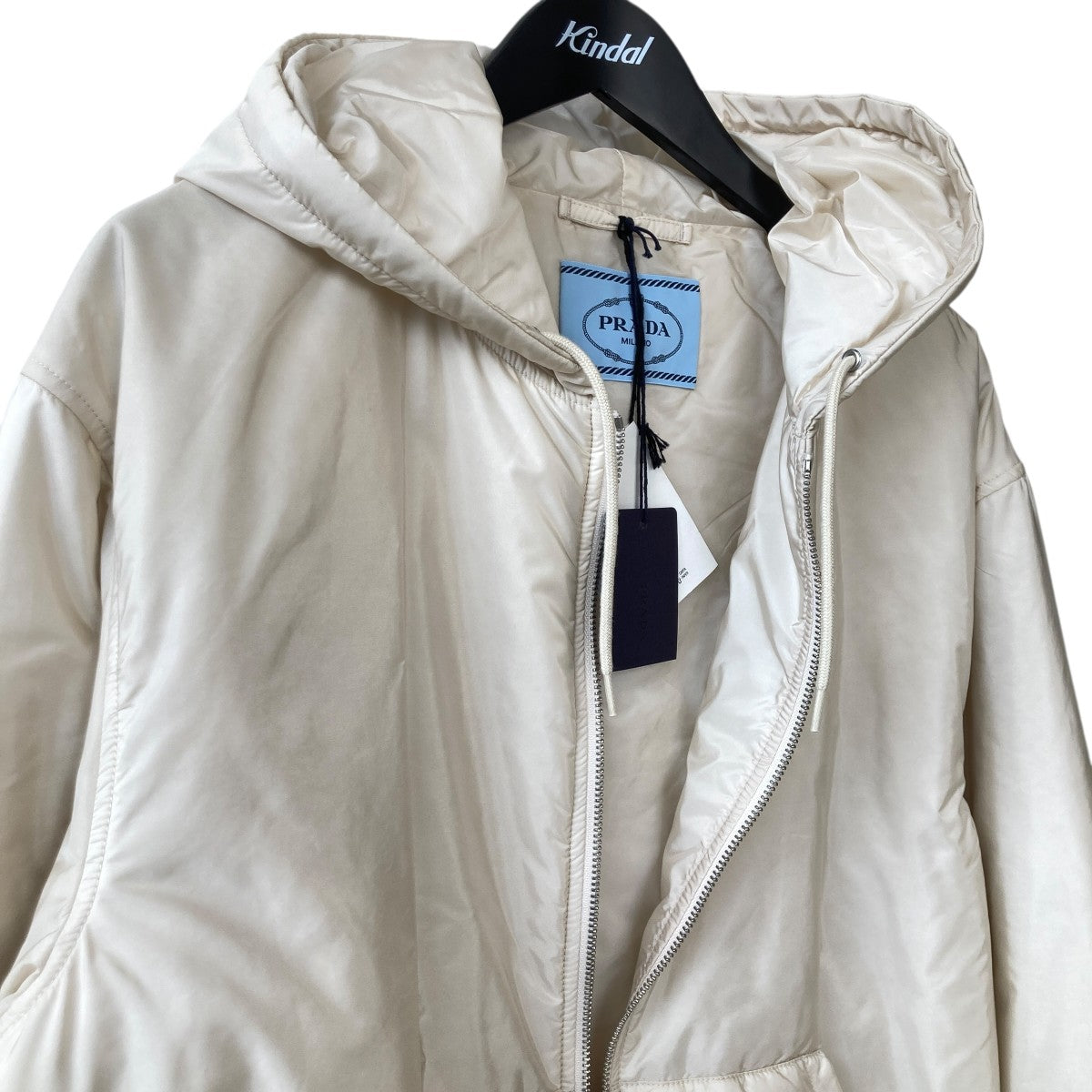 PRADA Re-Nylon PIUMA JACKETジップアップ中綿フーデッドブルゾン292212 古着・中古-4枚目のアイテム画像