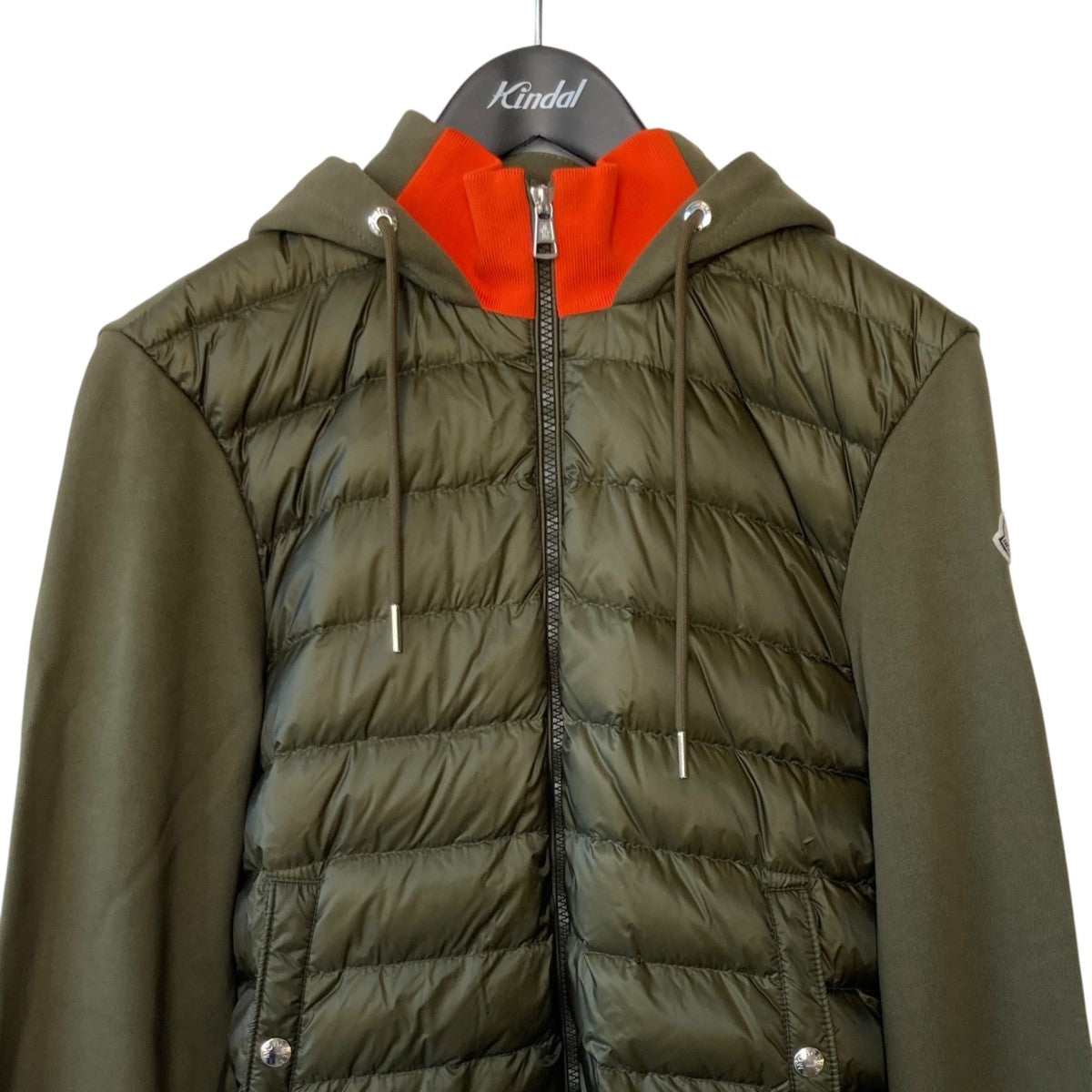 MONCLER MAGLIA CARDIGANジップアップジャケットC10918406600 古着・中古-2枚目のアイテム画像