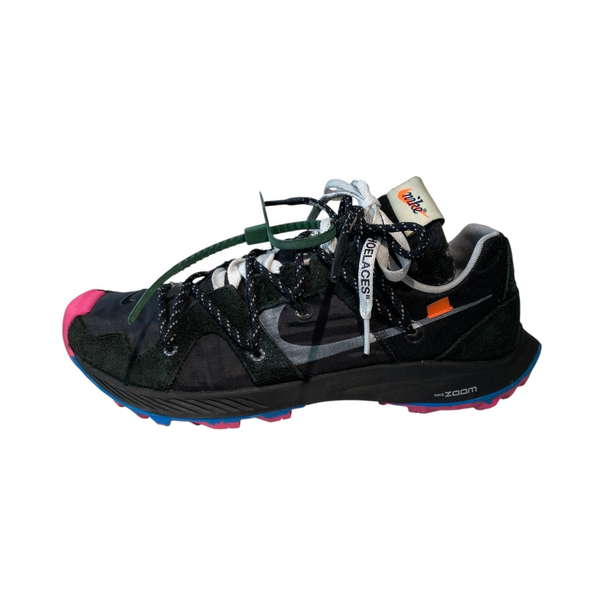 NIKE×OFFWHITE Zoom Terra Kiger 5スニーカーCD8179-001 古着・中古-2枚目のアイテム画像