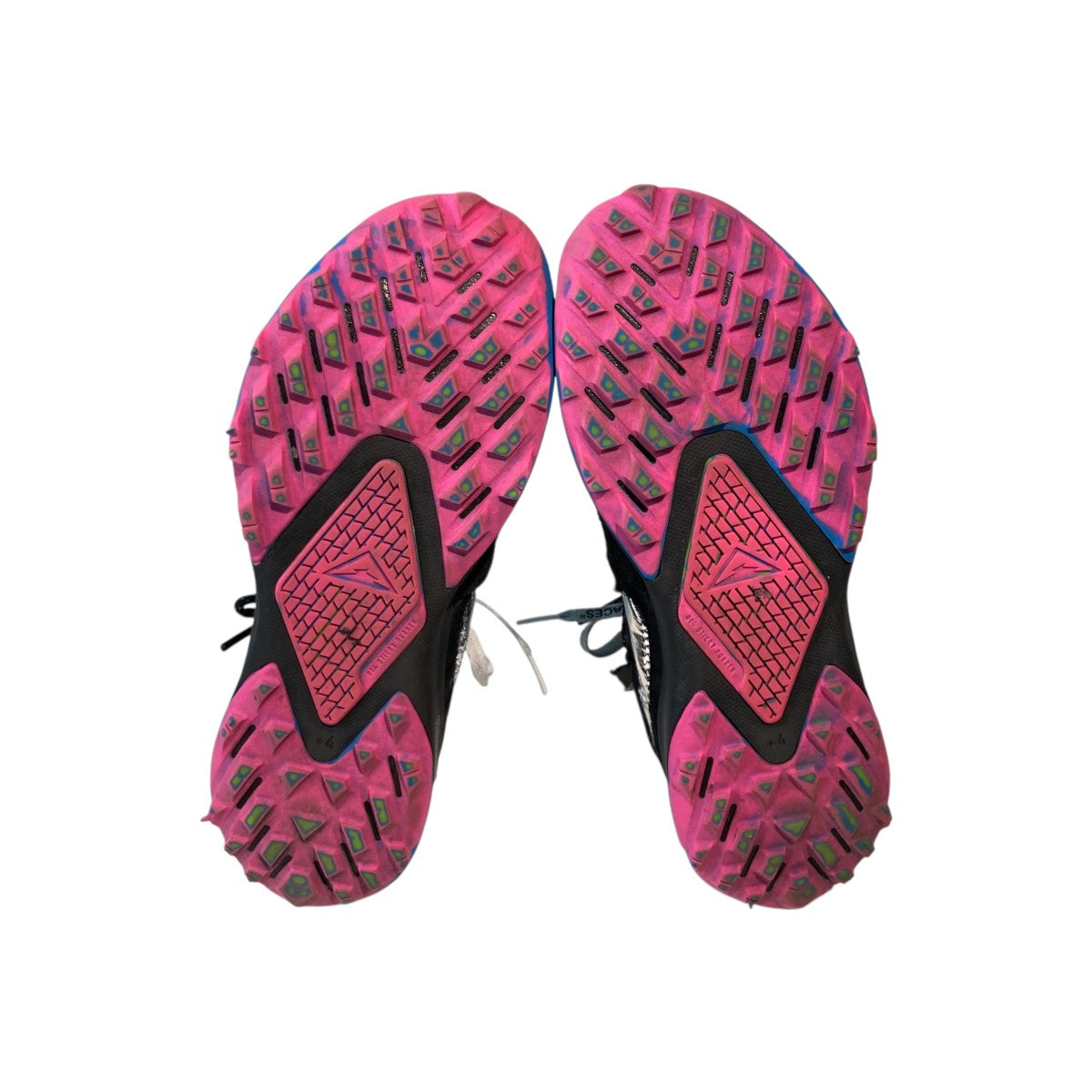 NIKE×OFFWHITE Zoom Terra Kiger 5スニーカーCD8179-001 古着・中古-5枚目のアイテム画像