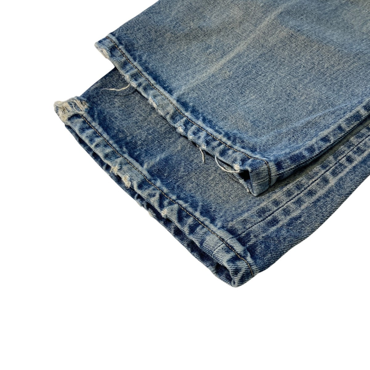 DAMEGED DENIM PANTSデニムパンツ