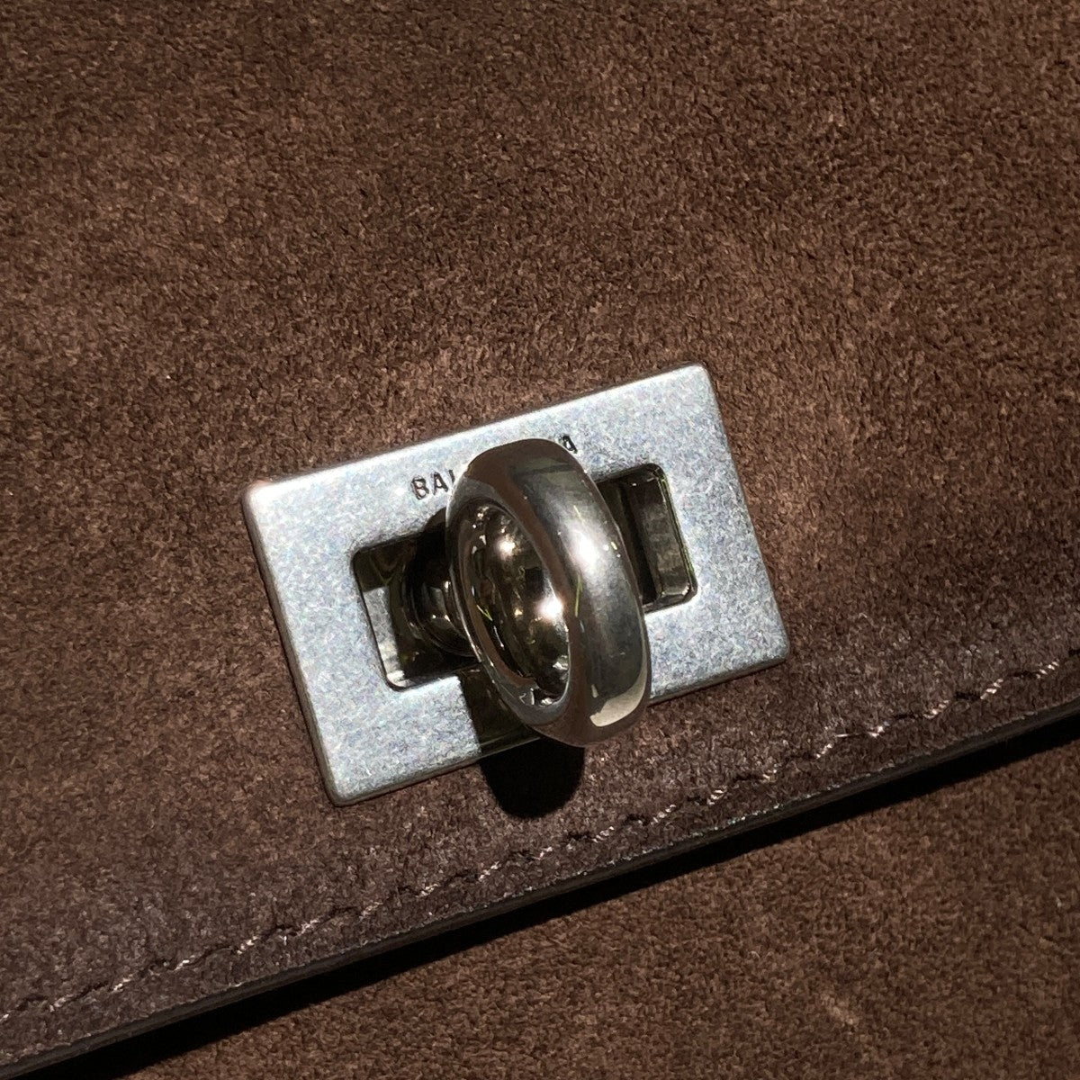 BALENCIAGA Suede Rodeo Shoulder Bagレザーバッグ7897722AB4G2308 古着・中古-7枚目のアイテム画像