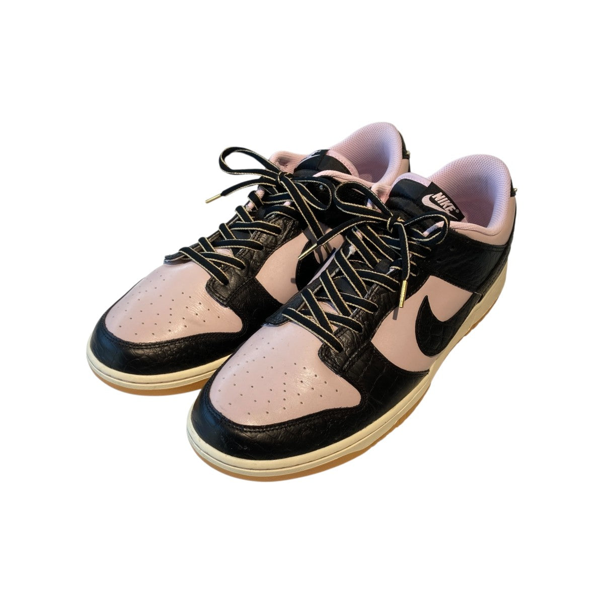 NIKE Dunk Low Retro Platinum Violet／Pink Foam／Coconut Milk／BlackローカットスニーカーHF9191-001 古着・中古-1枚目のアイテム画像