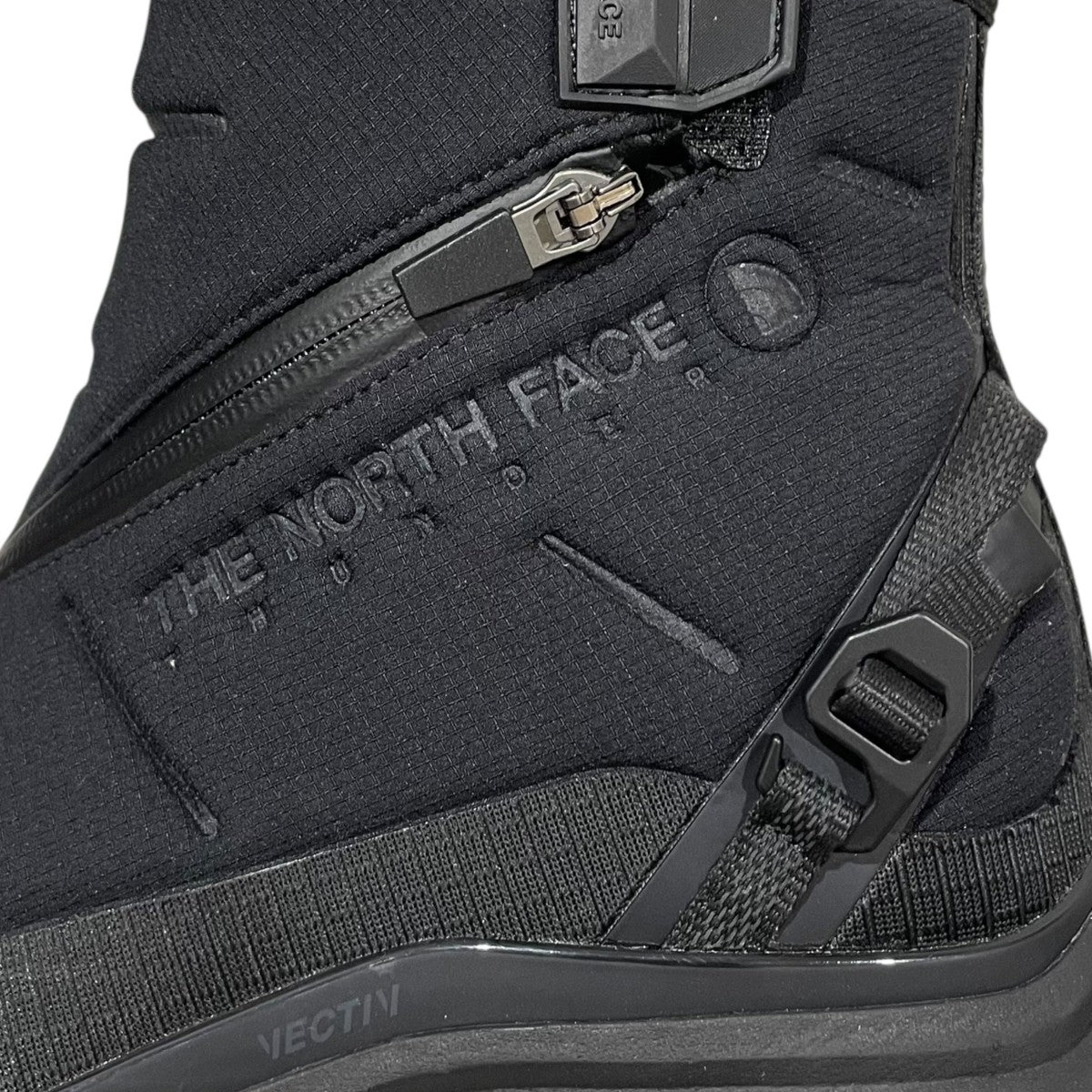 ショートブーツ VECTIV THUNDER GORE-TEX ベクティブ サンダー ゴアテックス NF52585