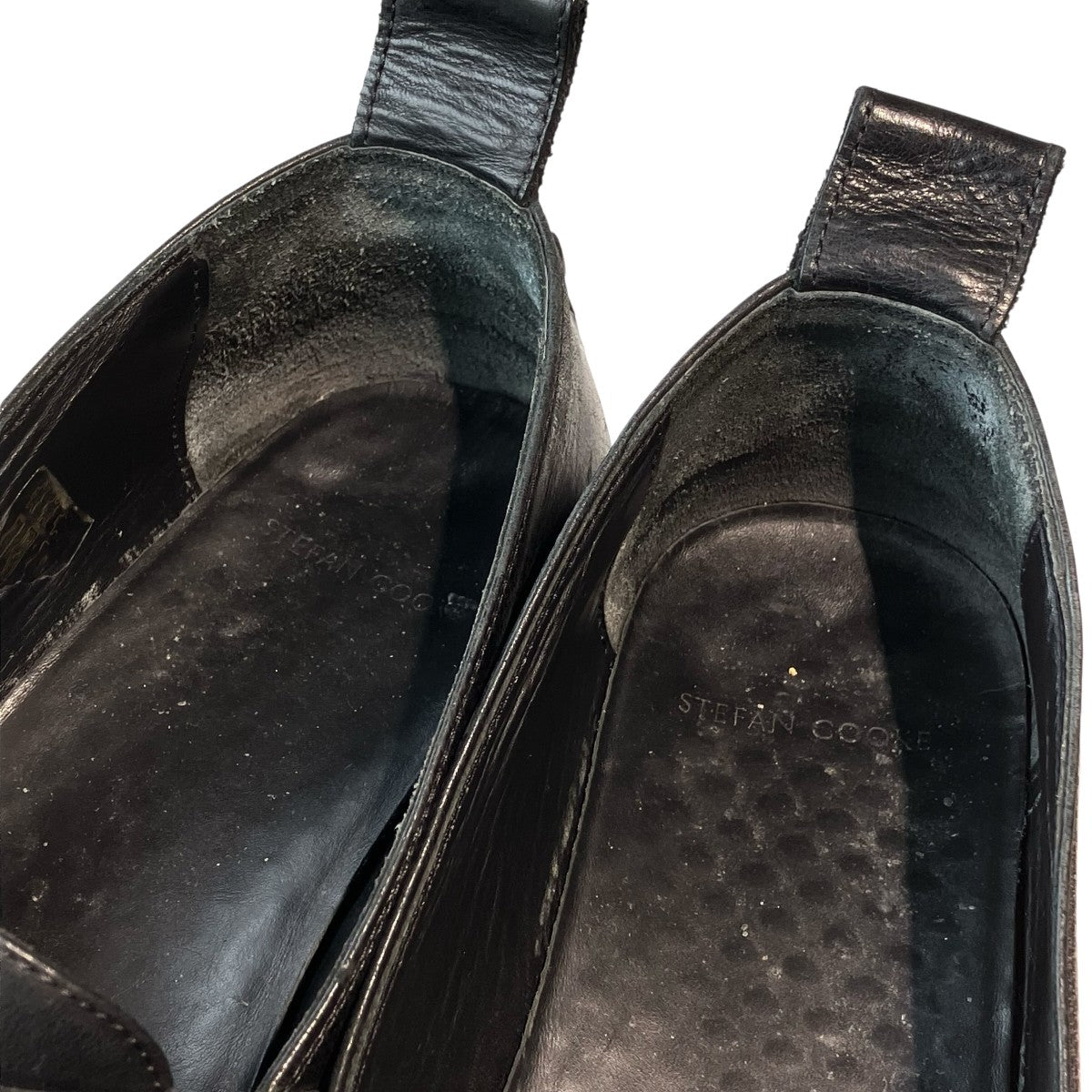 Black Polished Button Loafersローファー