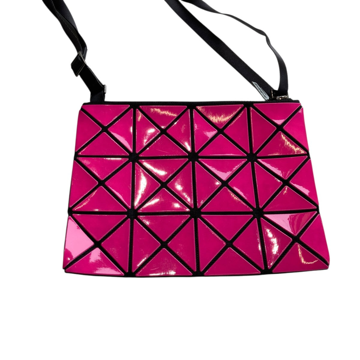 BAO BAO ISSEY MIYAKE ショルダーバッグ ピンク｜【公式】カインドオル