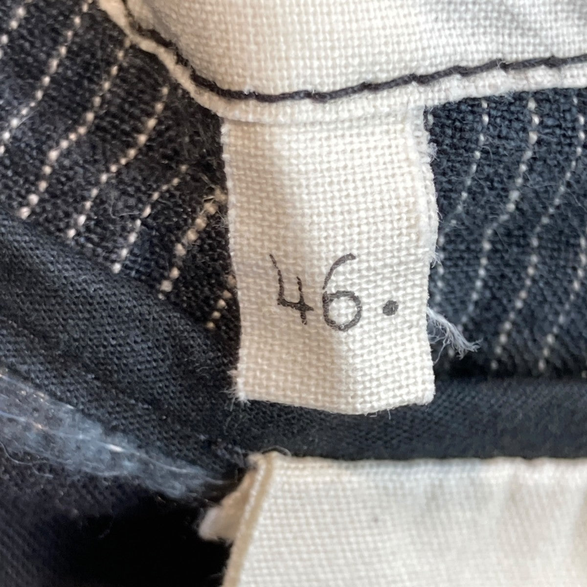 ストライプパンツ
