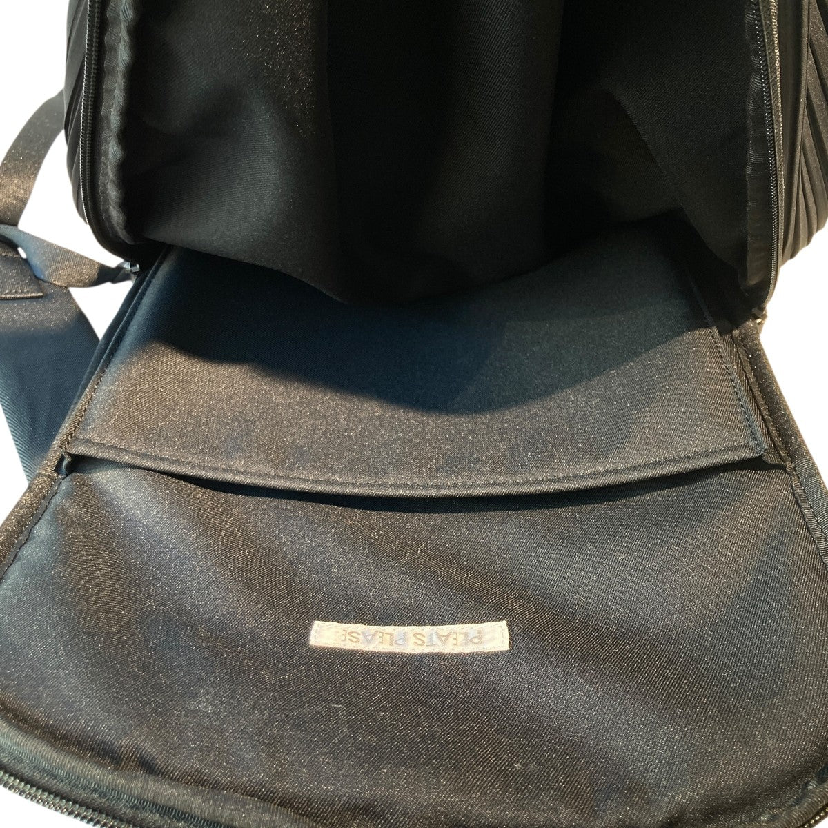 PLEATS PLEASE OVAL PLEATSバックパックPP54AG621 古着・中古-5枚目のアイテム画像