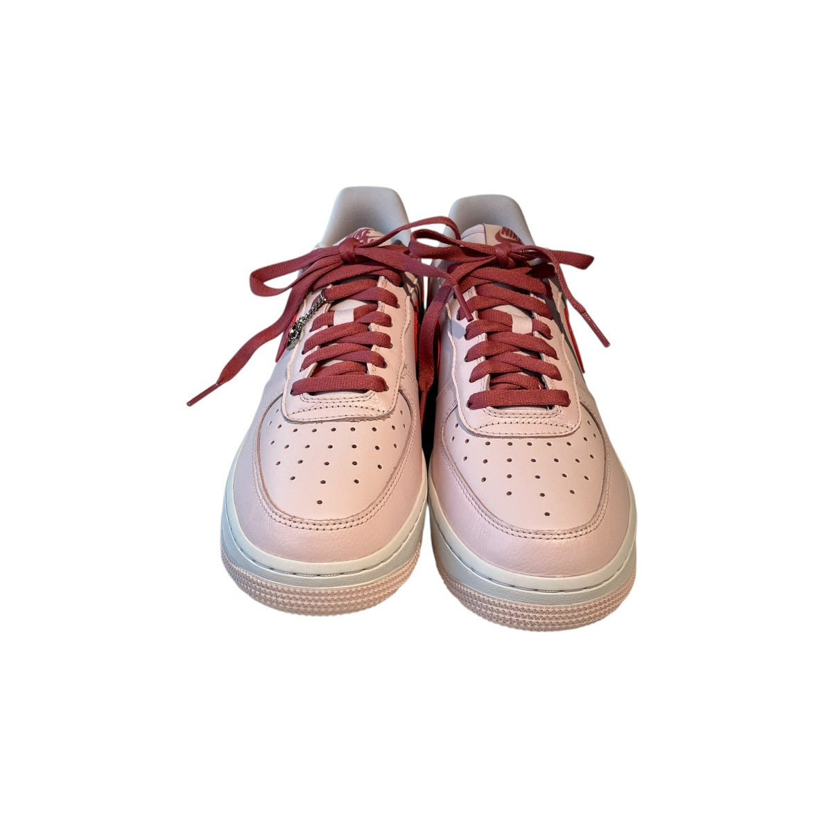 Air Force 1 Low Valentine’s DayスニーカーIQ8755-600
