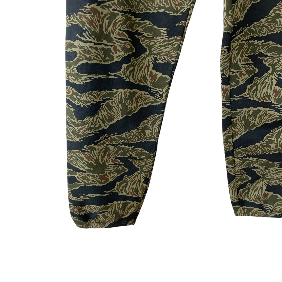 Supreme×Champion 15AWTIGER CAMOスウェットパンツ 古着・中古-3枚目のアイテム画像
