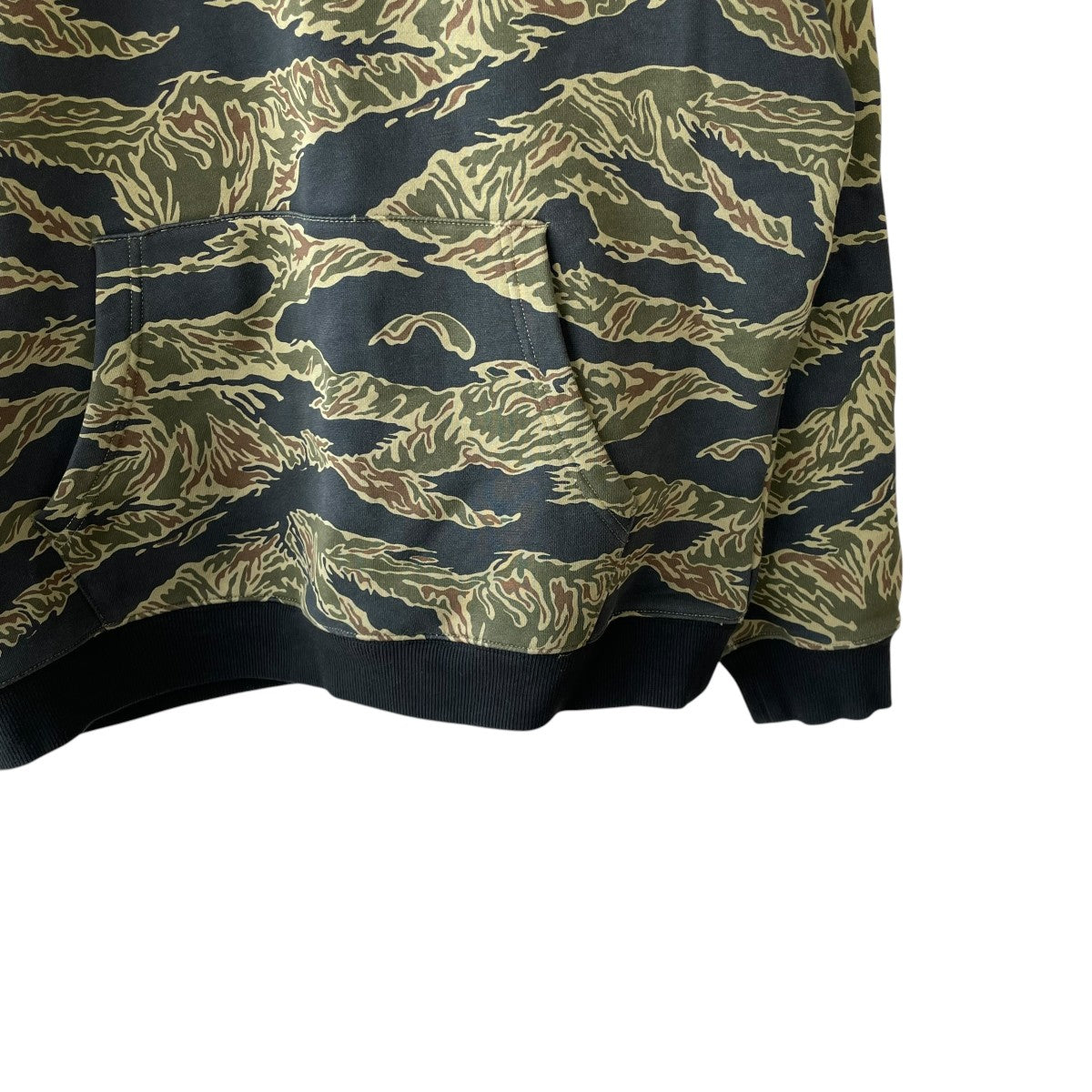 Supreme×Champion 15AWTiger Camo Pulloverパーカー 古着・中古-4枚目のアイテム画像
