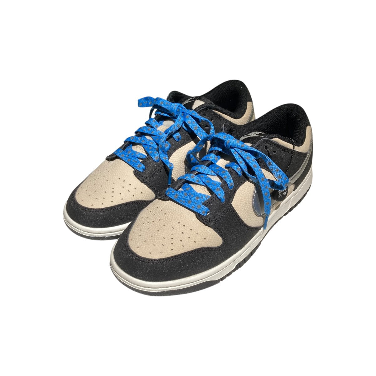 NIKE Dunk Low Beige／Black and Metallic SilverローカットスニーカーDZ4712-001 古着・中古-1枚目のアイテム画像