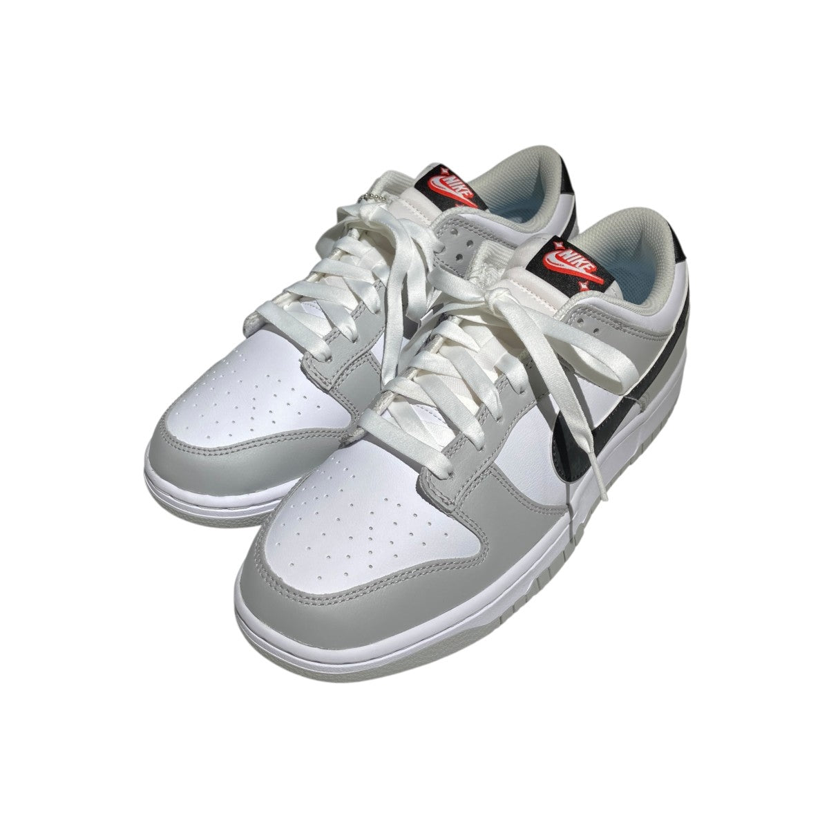 NIKE Dunk Low SE Lottery Grey Fog／Light Crimsonローカットスニーカーdr9654-001 古着・中古-1枚目のアイテム画像
