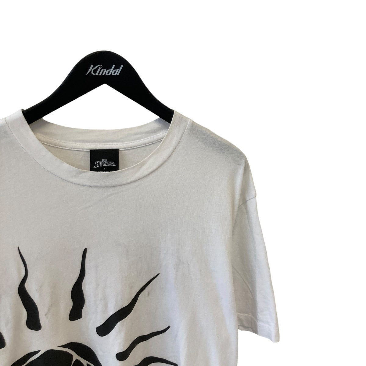 MONCLER 22AWMARVEL SPIDERMAN半袖TシャツH20918C00004 古着・中古-3枚目のアイテム画像