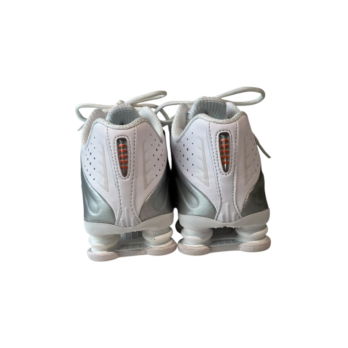 NIKE Shox R4 White and Metallic SilverスニーカーAR3565-101 古着・中古-4枚目のアイテム画像