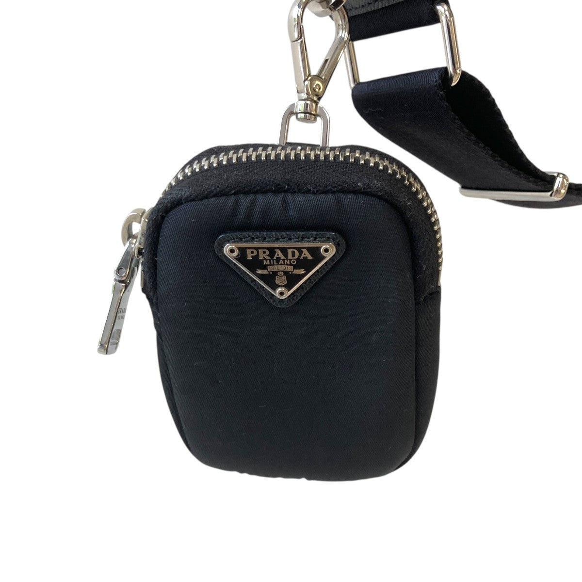 PRADA(プラダ) Re-Edition 2005ショルダーバッグ1BH204 1BH204
