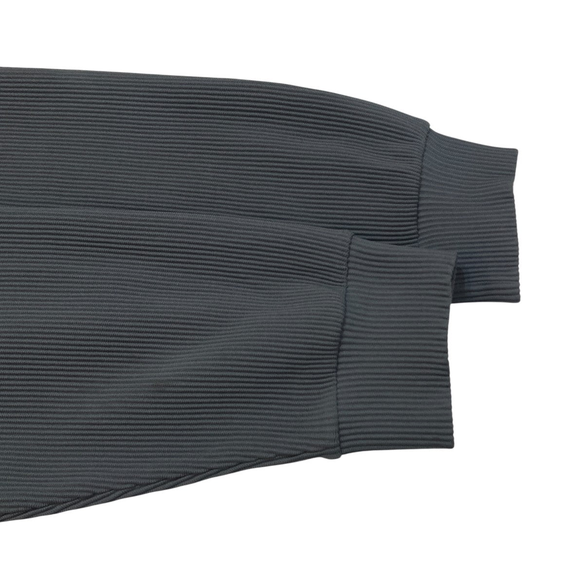 GRADATION PLEATS CARDIGANカーディガンST 519