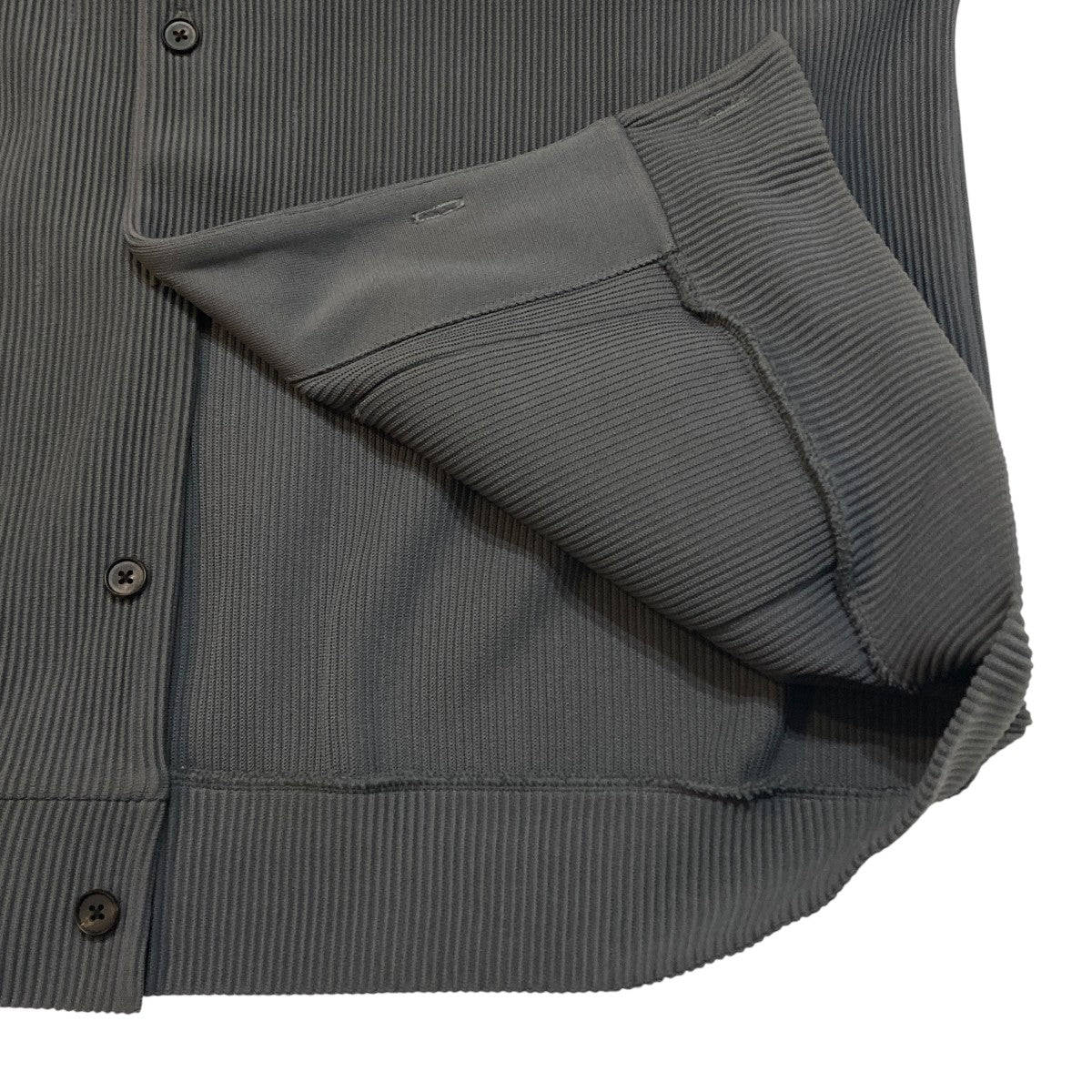 GRADATION PLEATS CARDIGANカーディガンST 519