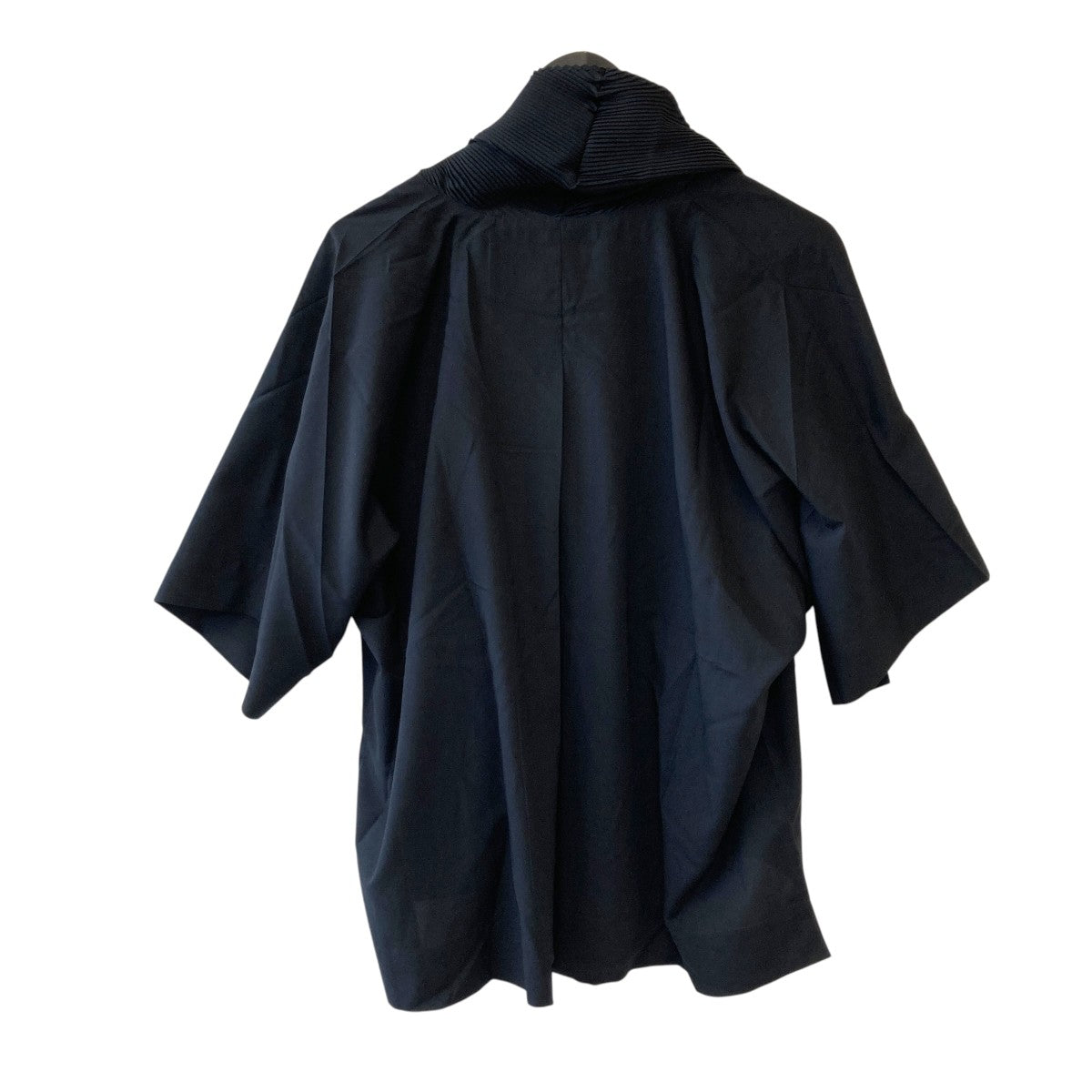 ISSEY MIYAKE 襟プリーツ 半袖シャツIM96-FJ002 古着・中古-2枚目のアイテム画像