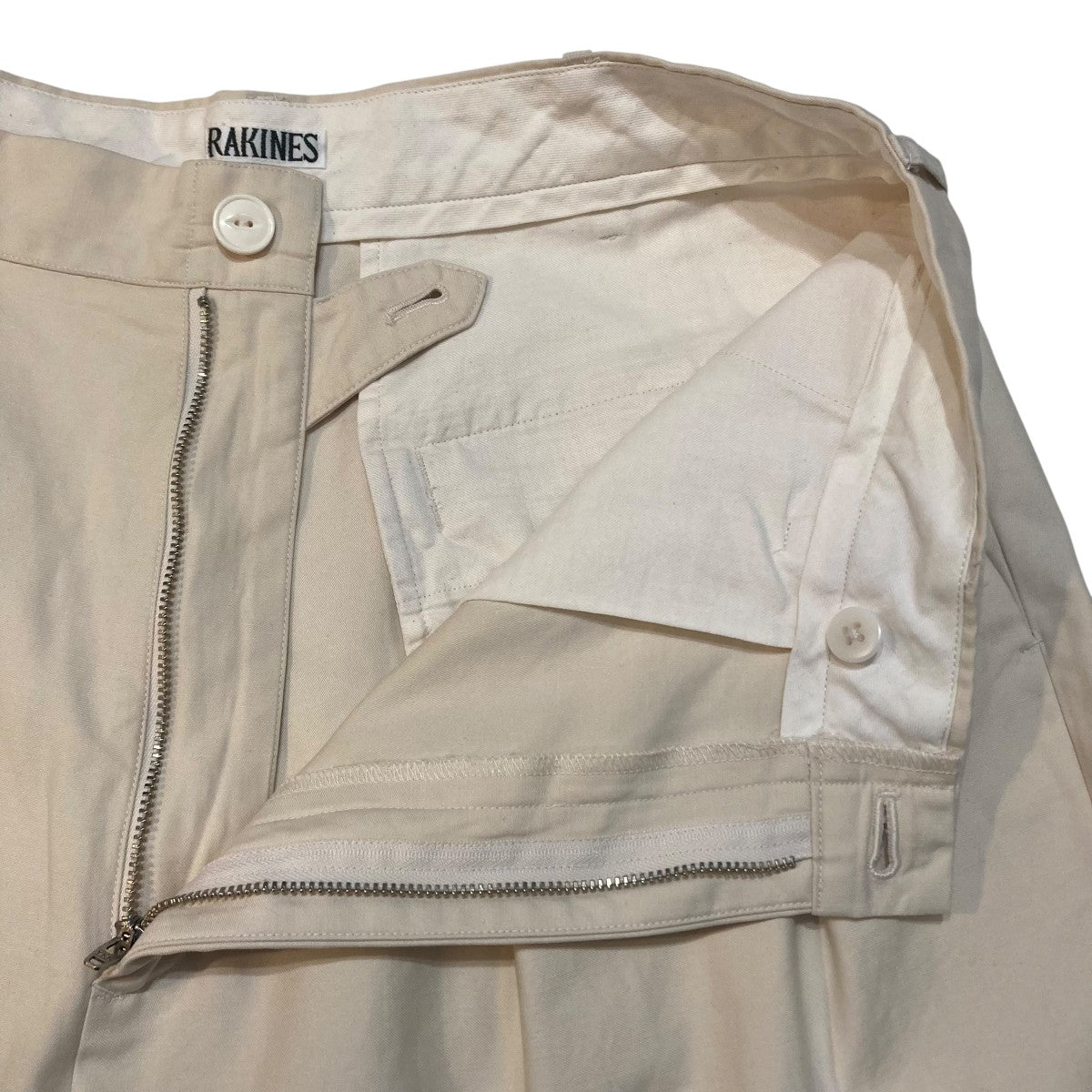 RAKINES Muraito back satin - Jake Creamy whiteパンツ15S26HN340P 古着・中古-4枚目のアイテム画像