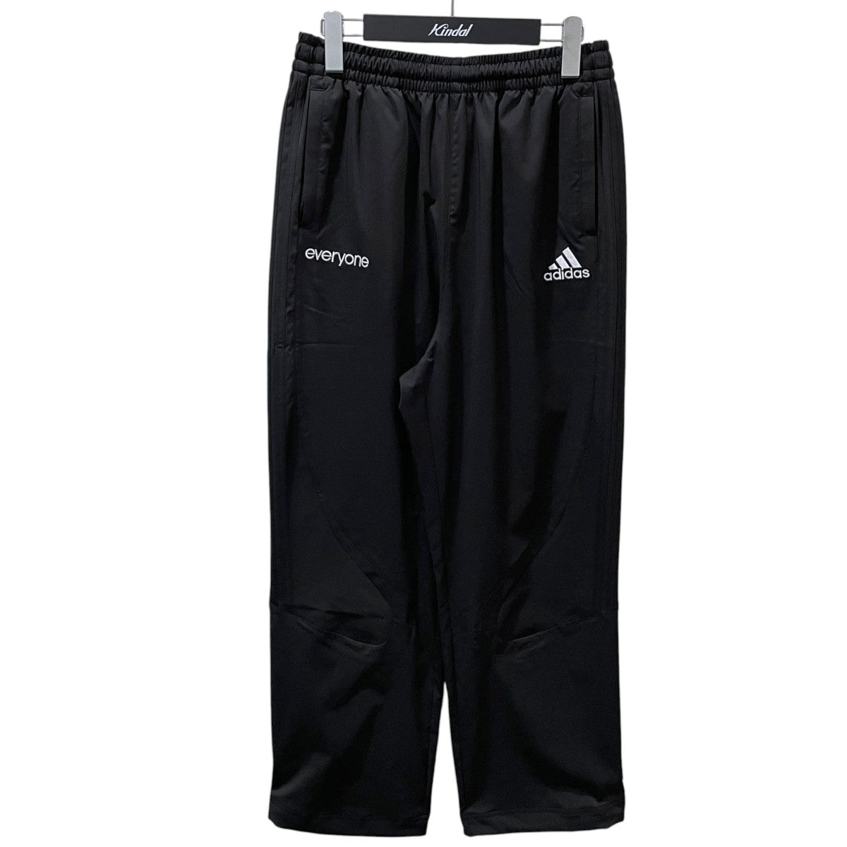 everyone×adidas 26SS ロゴ刺繍イージーパンツ トラックパンツ PANTS everyone パンツ エブリワン KS0622 古着・中古-1枚目のアイテム画像