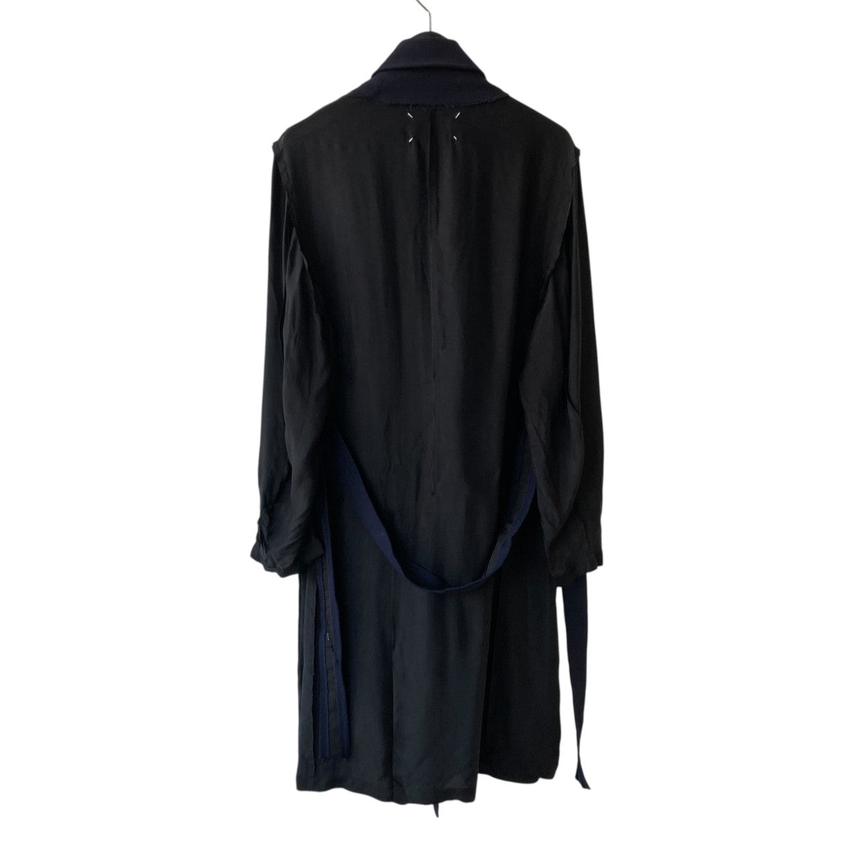 Maison Margiela 21SSCharmeuse-paneled wool-blend twill trench coatベルテッドコートS51AA0290 古着・中古-2枚目のアイテム画像