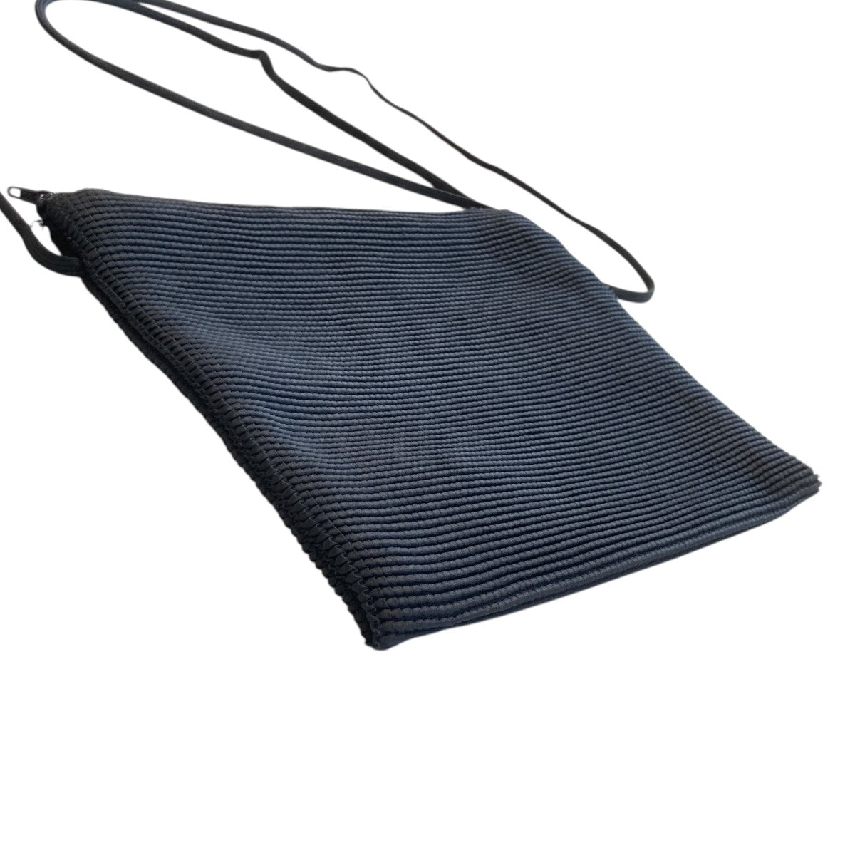 me ISSEY MIYAKE ショルダーバッグmi01ag181 古着・中古-3枚目のアイテム画像