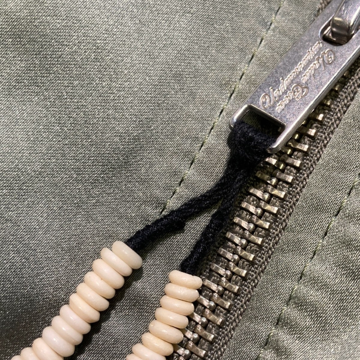 satin padded jacketMA-1ジャケットUC2E1205