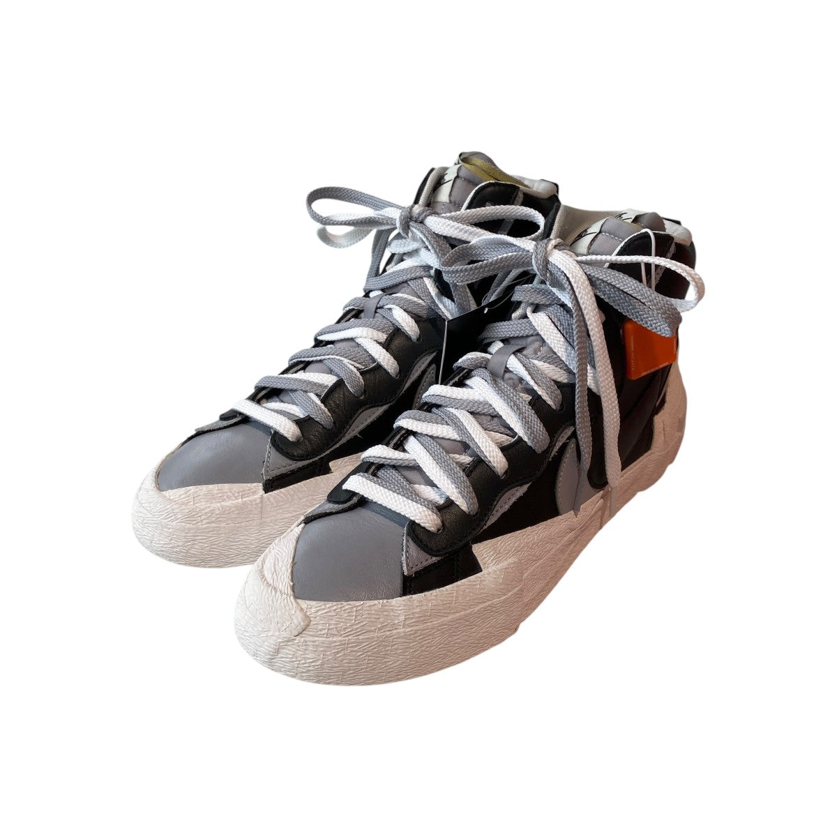 BLAZER MID BLACK／WOLF GREY／WHITEハイカットスニーカーBV0072-002