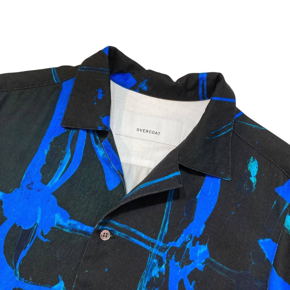 OVERCOAT(オーバーコート) Dropped Shoulder Short Sleeve Top総柄半袖