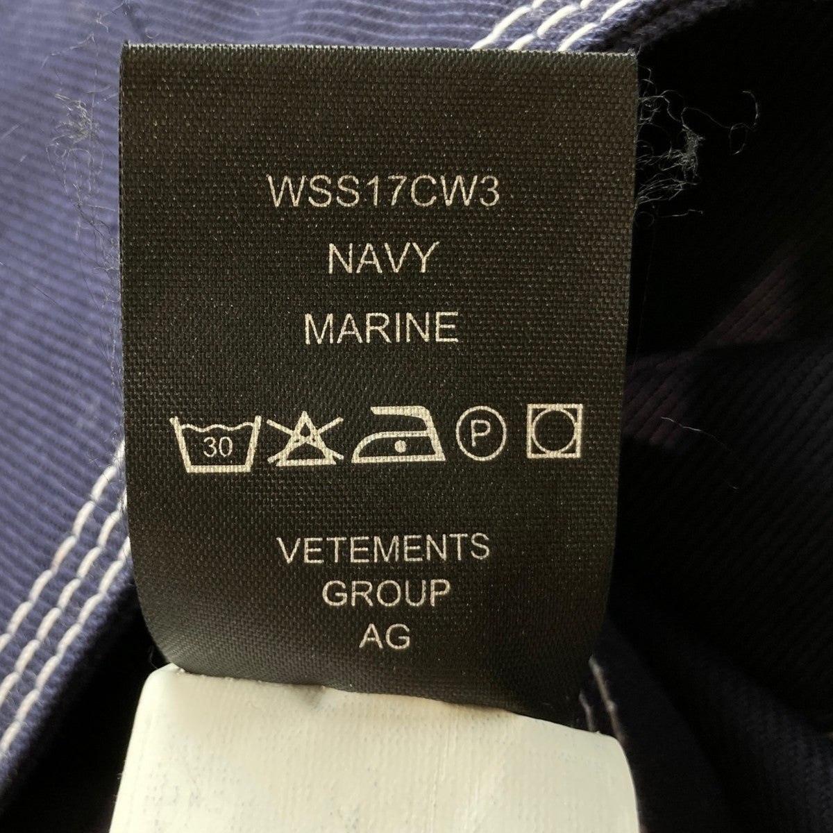 CarHartt×VETEMENTS ステッチデザインデニムオーバーオールWSS17CW3 古着・中古-7枚目のアイテム画像