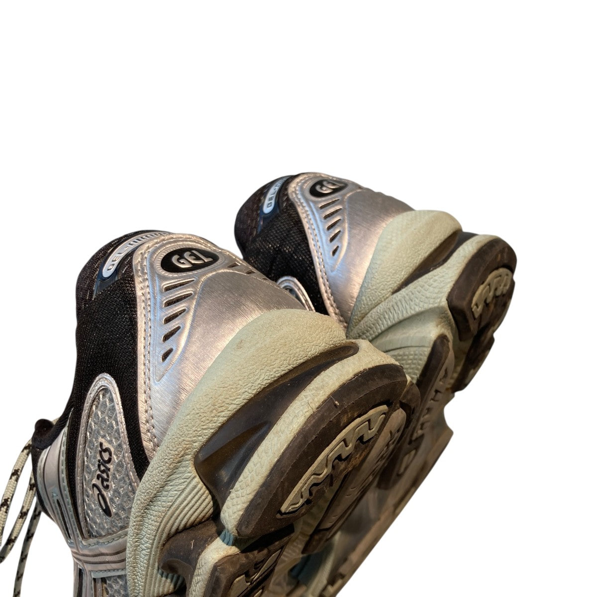 GEL-NIMBUS 10．1スニーカー1203A543