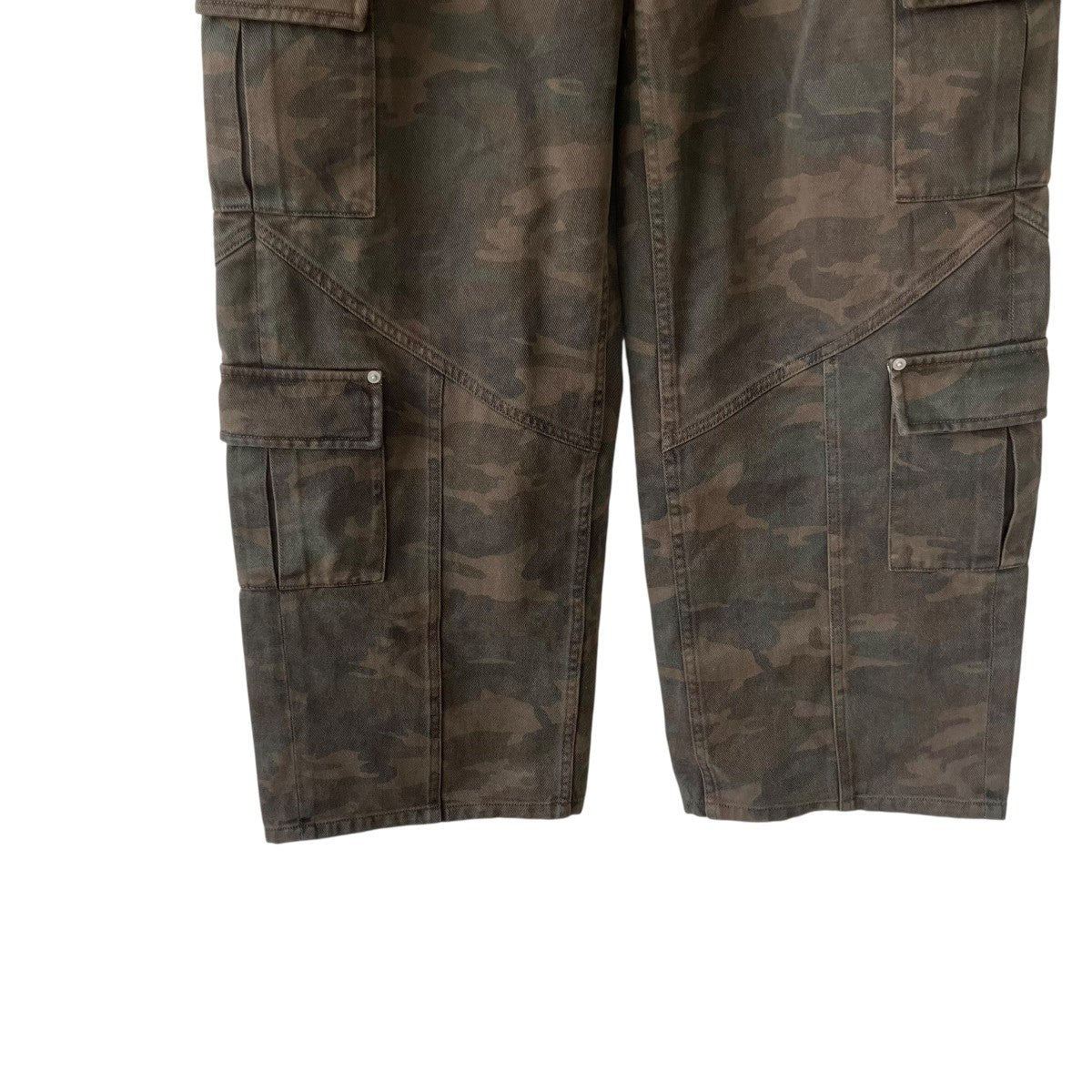 Camo zipper pantsカーゴパンツ