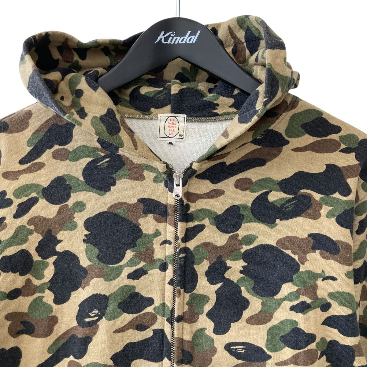 BAPE BY A BATHING APE カモフラジップパーカー 古着・中古-3枚目のアイテム画像