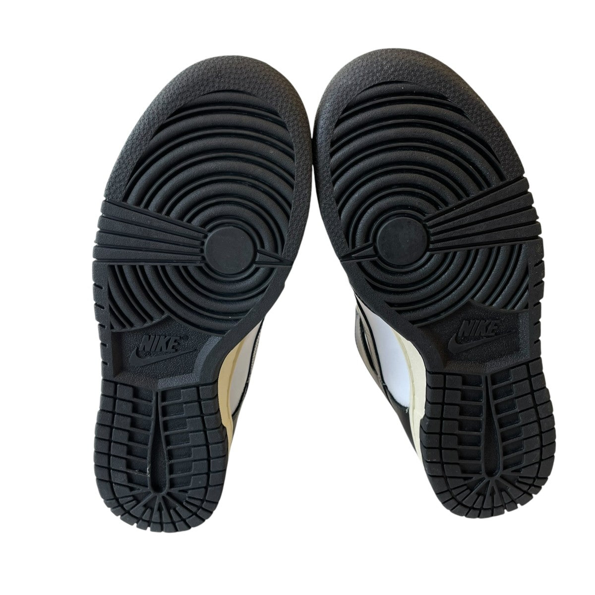 Women’s Dunk High Vintage BlackハイカットスニーカーDQ8581-100