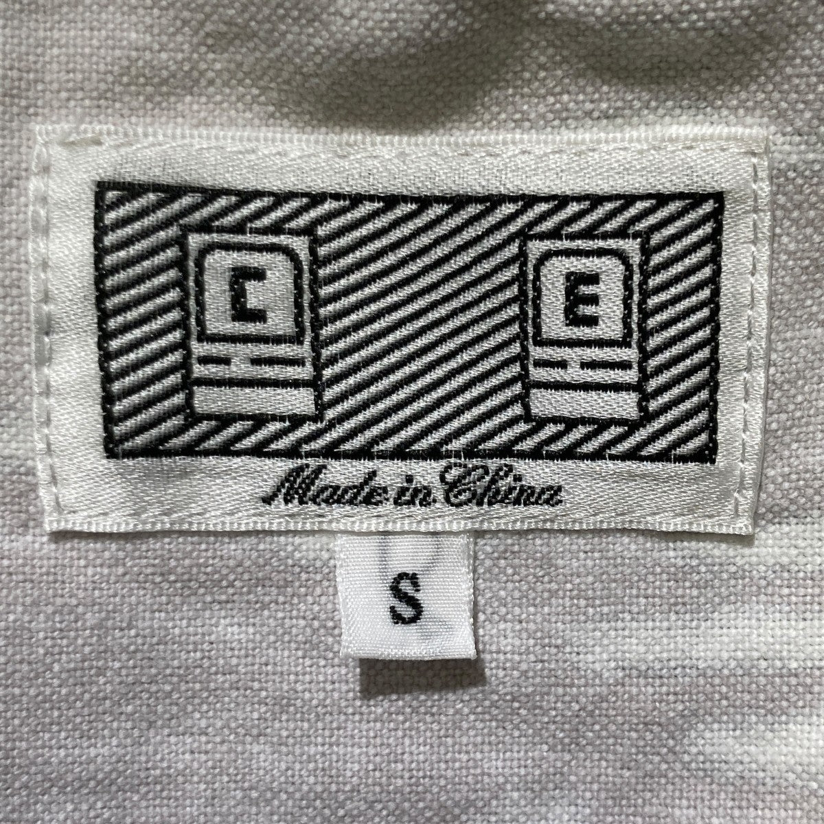 総柄シャツ