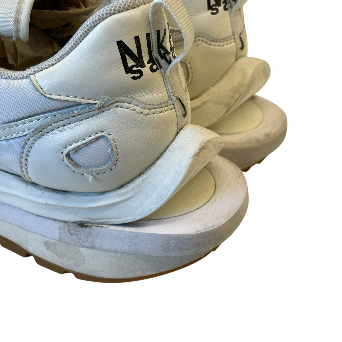 Vapor WaffleスニーカーDD1875-100