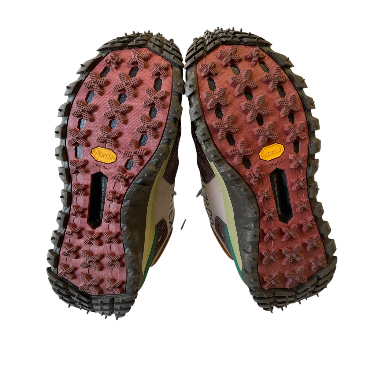 MONCLER(モンクレール) x Salehe Bembury TRAIL GRIP GTXスニーカー