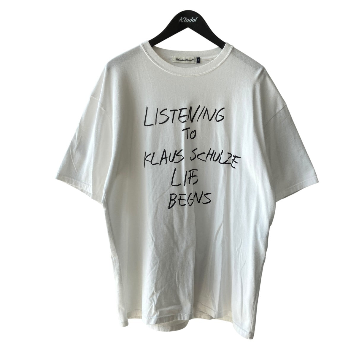 TシャツUC1D3802