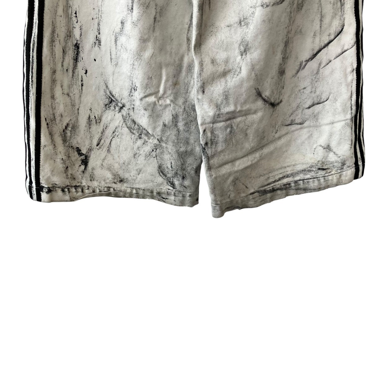 DISTRESSED STRIPE LAYERED DENIMトラックパンツ
