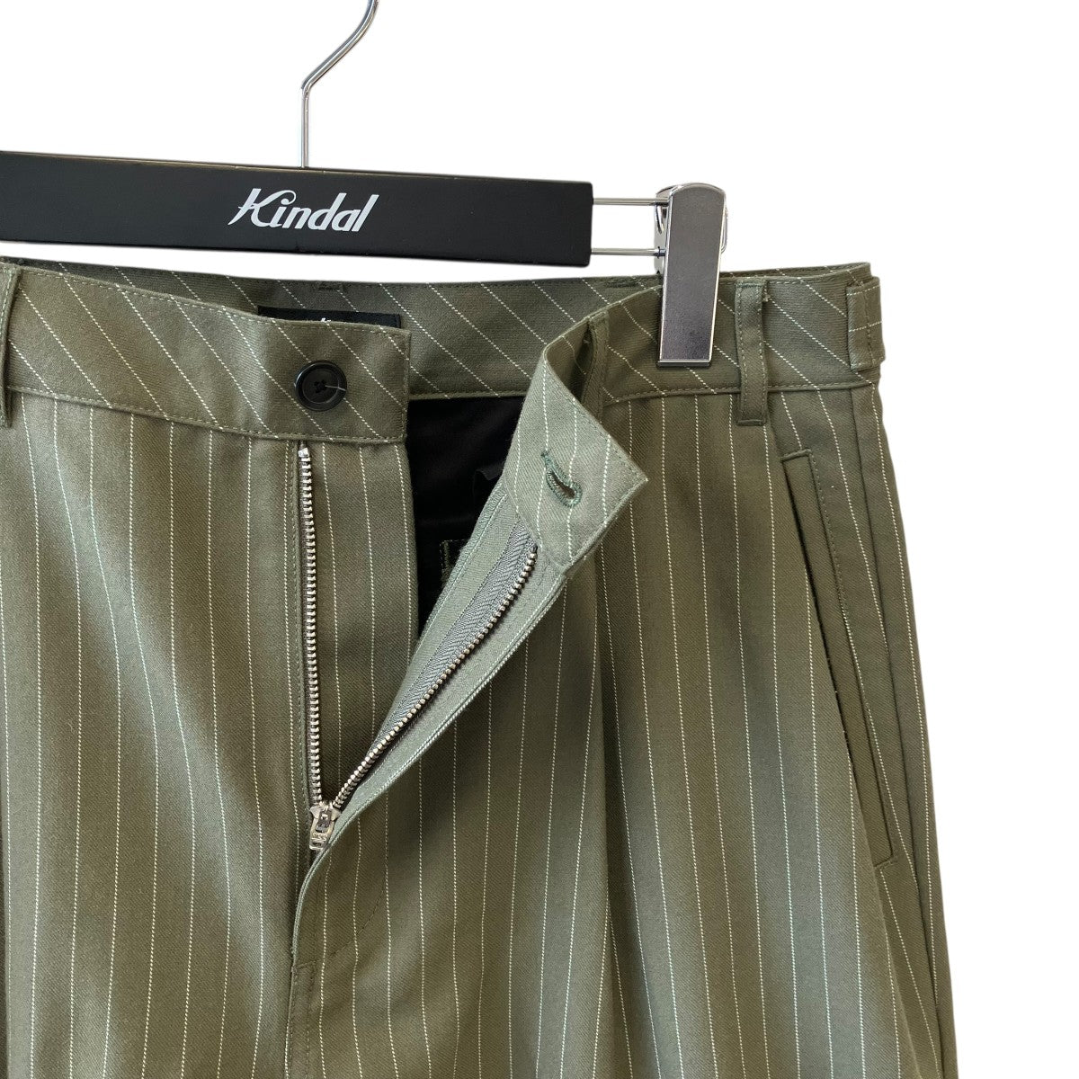 24SSVOLUME PLEATED SHORT STRIPEストライプハーフパンツ112312