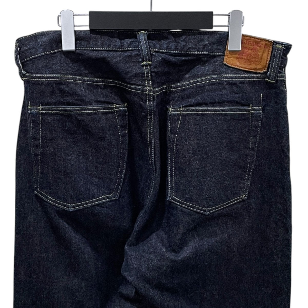 デニムパンツ