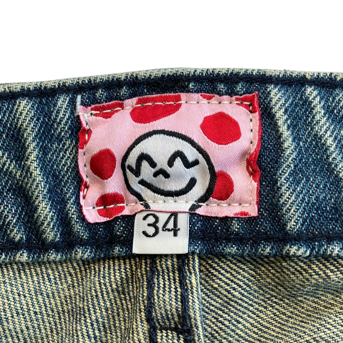 デニムパンツ