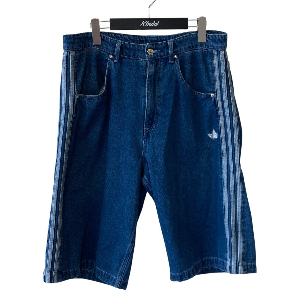 adidas DENIM FIREBIRD SHORTSデニムハーフパンツjc6235 古着・中古-1枚目のアイテム画像