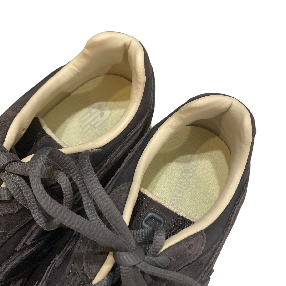 AURALEE × New Balance 204L BrownスニーカーU204L517