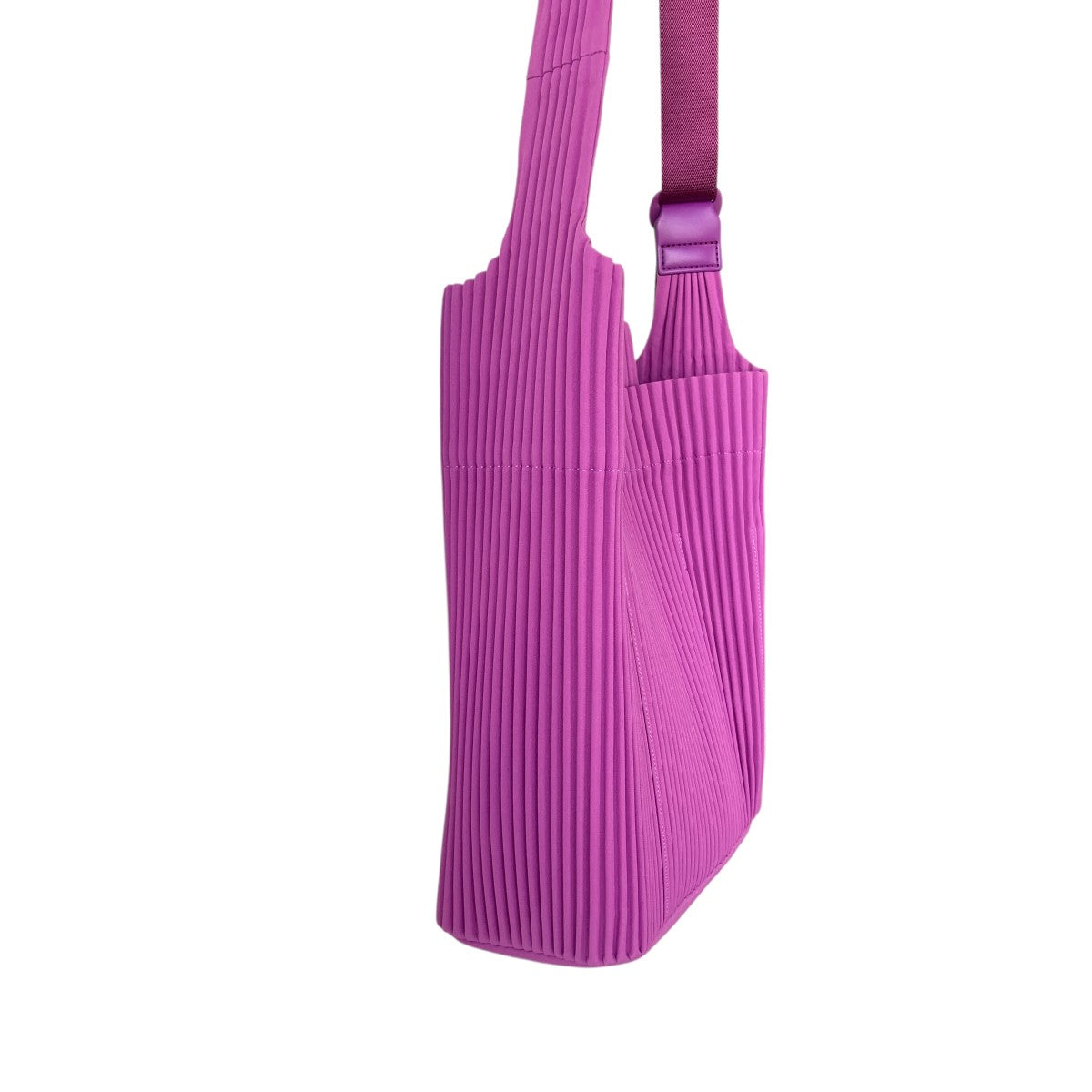 HOMME PLISSE ISSEY MIYAKE SHOULDER BAGSショルダーバッグhp43ag475 古着・中古-2枚目のアイテム画像