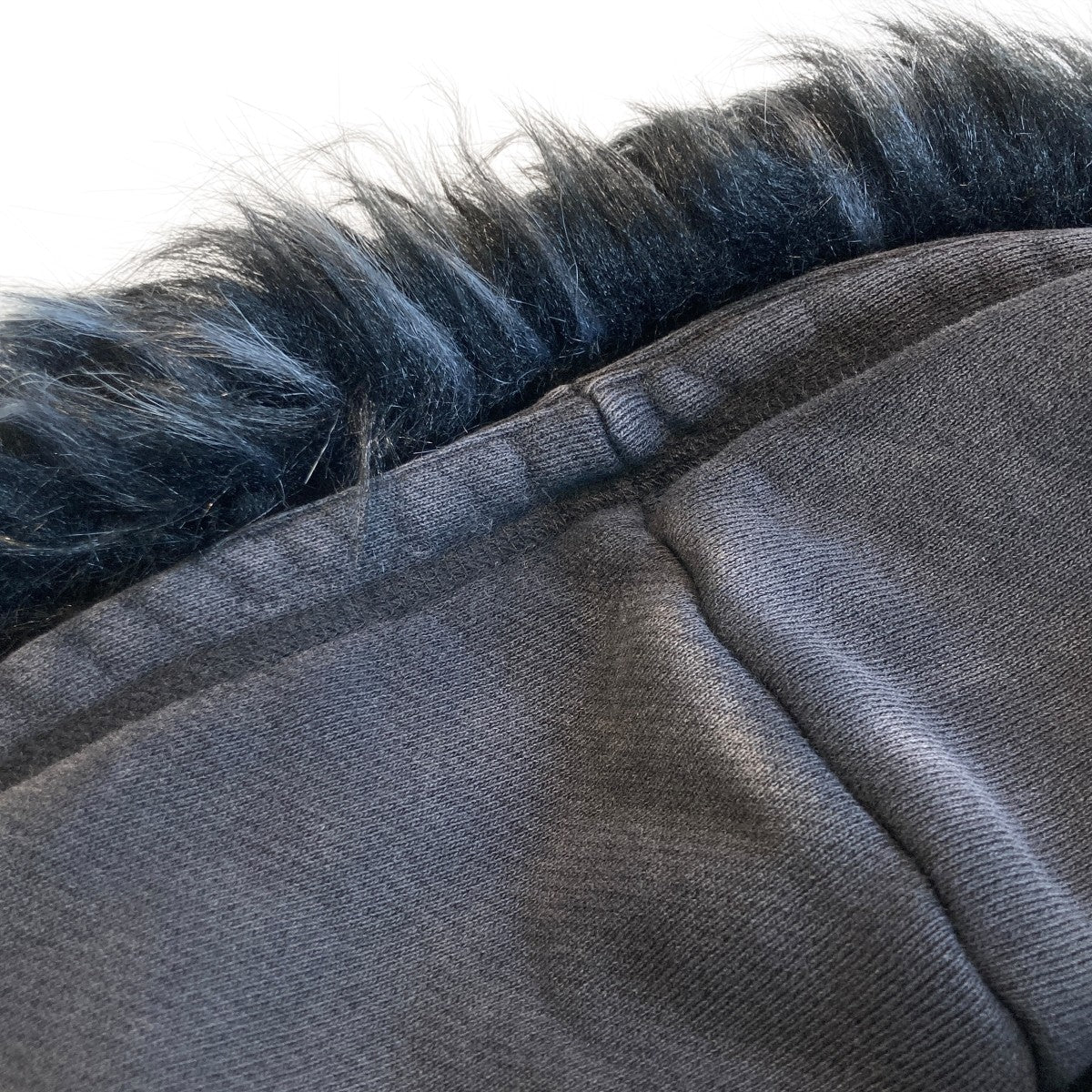 Faux-Fur Trim Hoodieパーカー